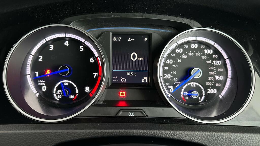Volkswagen e-Golf 2.0 Tsi R Dsg White #13