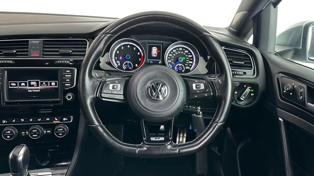 Volkswagen e-Golf 2.0 Tsi R Dsg White #8