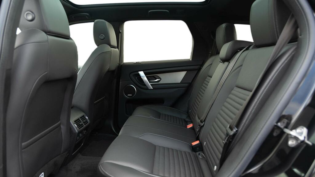 Land Rover Discovery Sport 1.5 P270e Dynamic Se 5 Seat YK75BYS Black #4