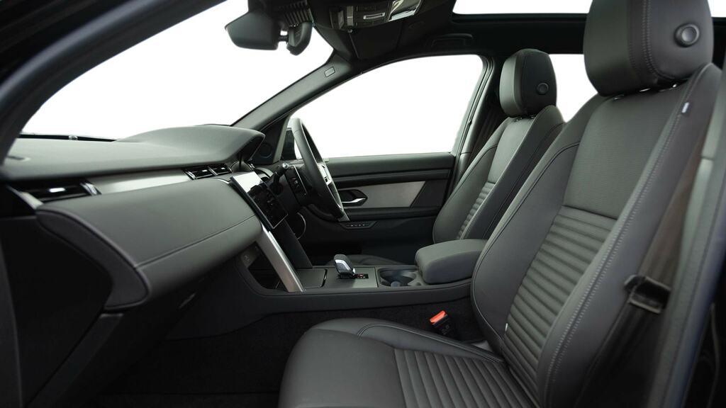 Land Rover Discovery Sport 1.5 P270e Dynamic Se 5 Seat YK75BYS Black #3