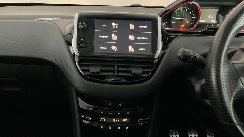 Peugeot e-2008 1.2 Puretech Allure Premium Grey #7