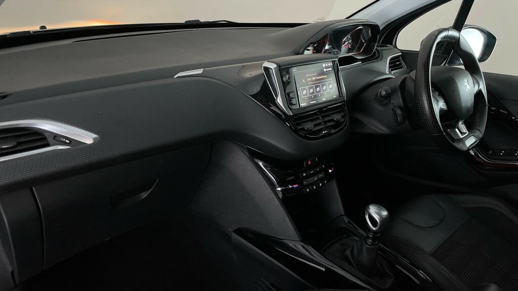 Peugeot e-2008 1.2 Puretech Allure Premium Grey #11