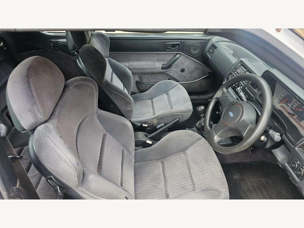 Ford Escort 1.8 Xr3i #6