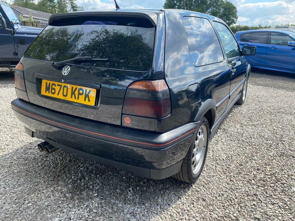 Volkswagen Golf 2.0 Gti Blue #30