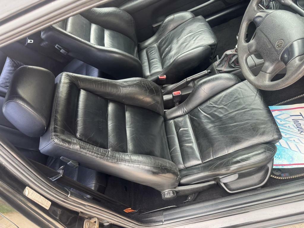 Volkswagen Golf 2.0 Gti Blue #20