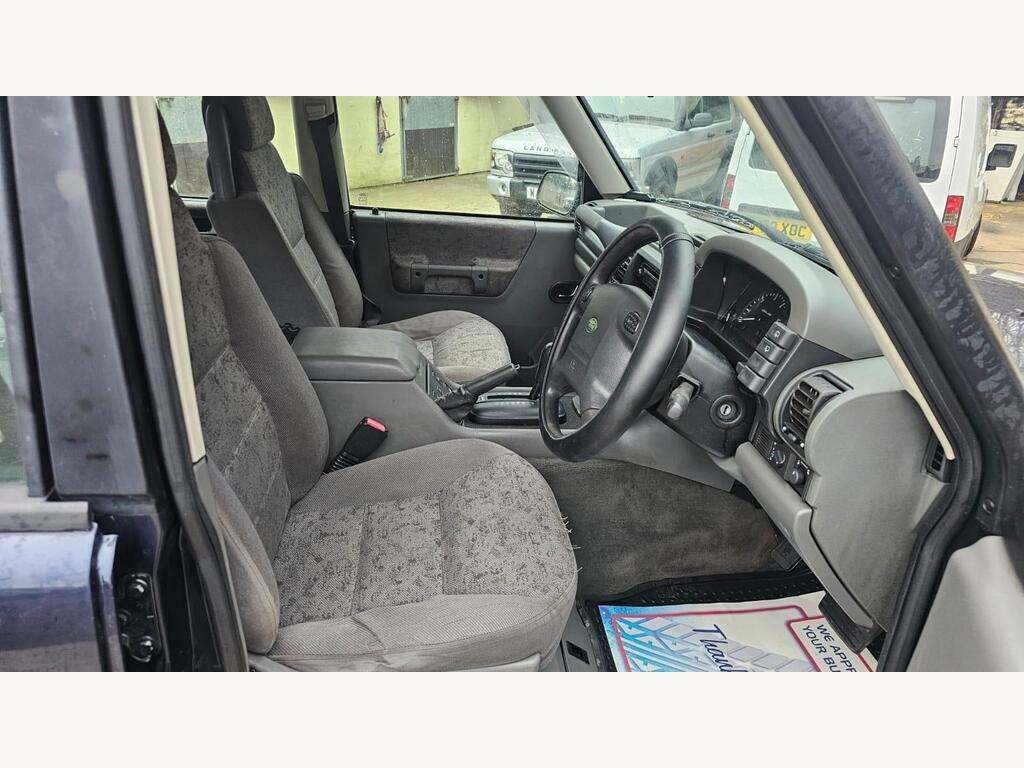 Land Rover Discovery 2.5 Td5 Gs Station Wagon Red #19