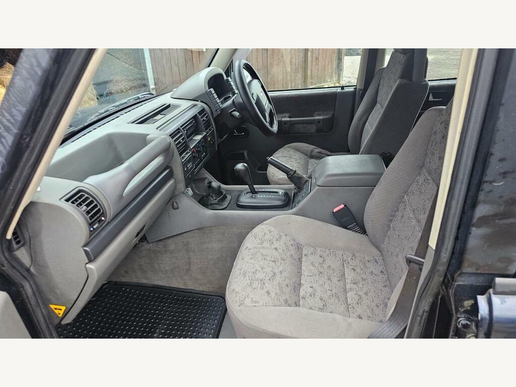 Land Rover Discovery 2.5 Td5 Gs Station Wagon Red #59