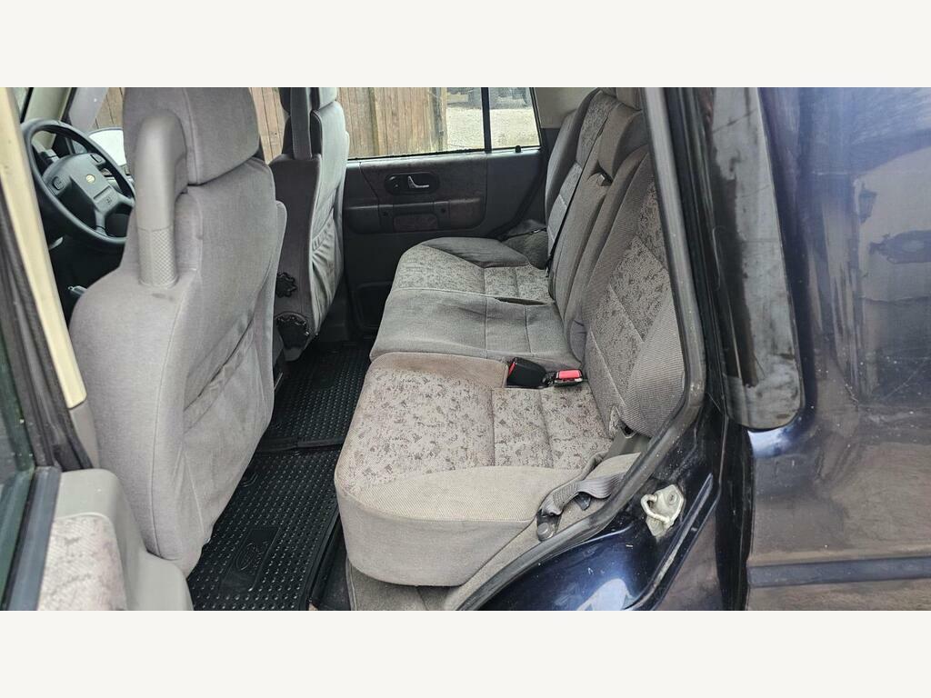 Land Rover Discovery 2.5 Td5 Gs Station Wagon Red #53
