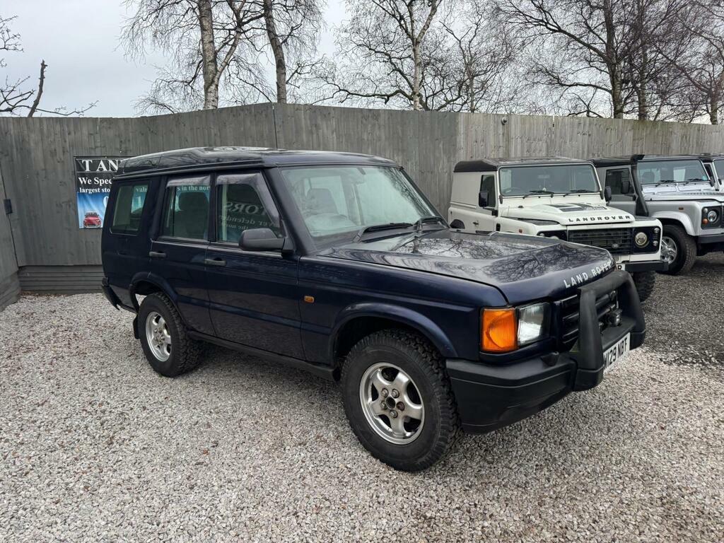 Land Rover Discovery 2.5 Td5 Gs Station Wagon Red #1