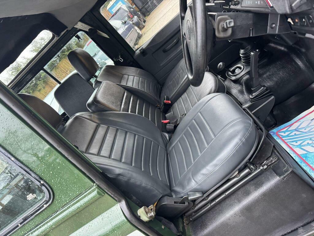 Land Rover Defender 90 Suv Blue #21