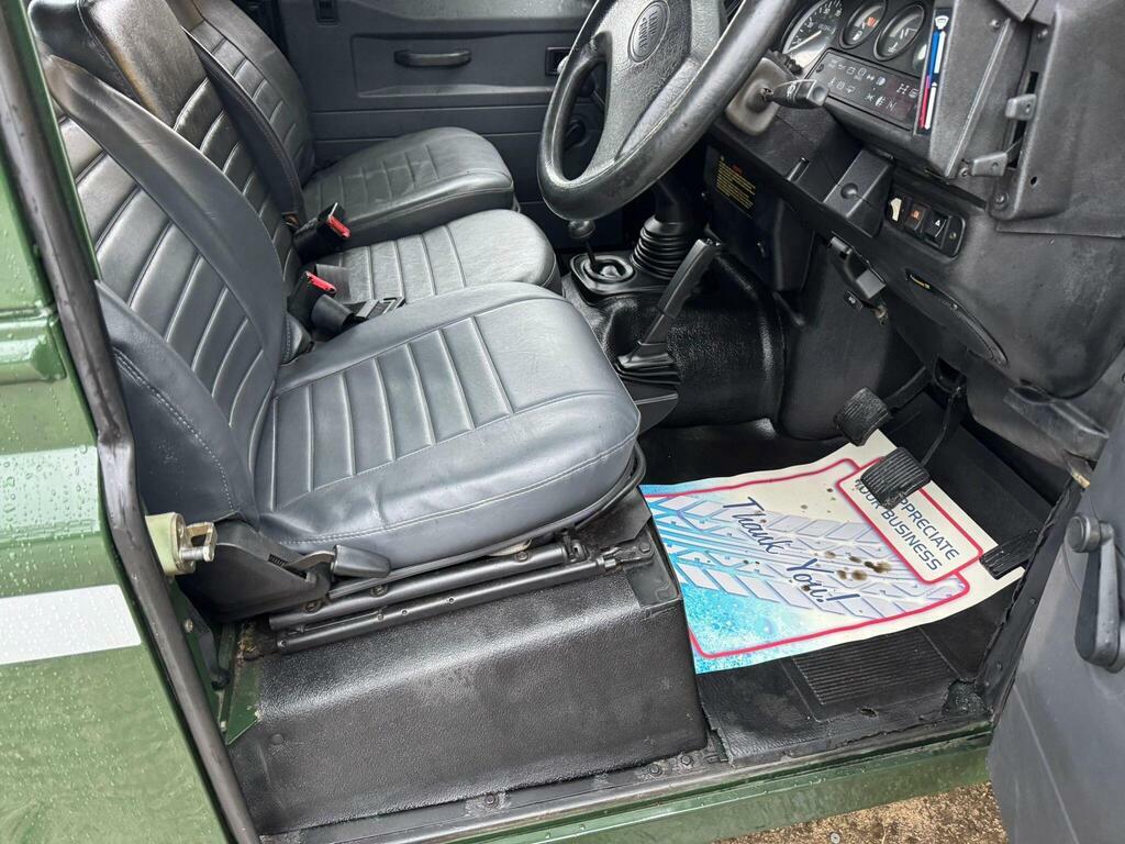 Land Rover Defender 90 Suv Blue #17