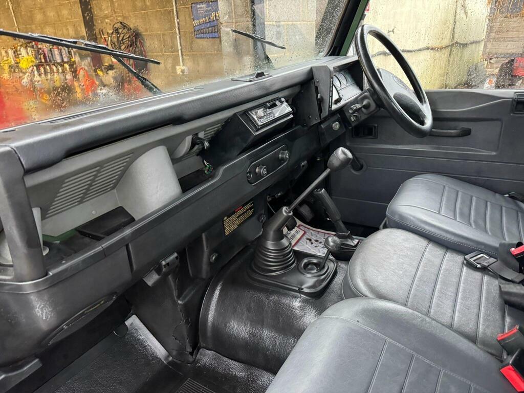 Land Rover Defender 90 Suv Blue #41