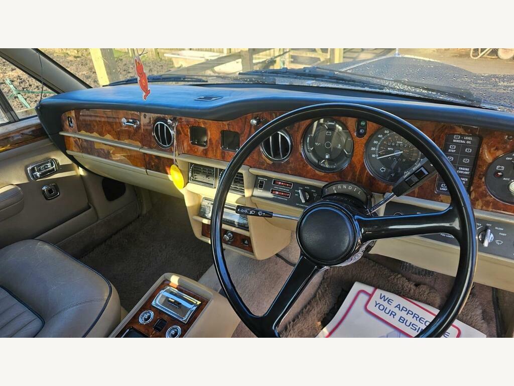 Rolls-Royce Silver Spirit Unspecified White #19