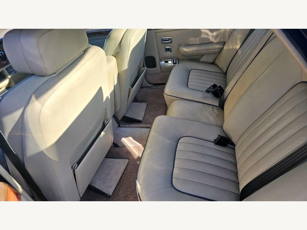 Rolls-Royce Silver Spirit Unspecified White #25