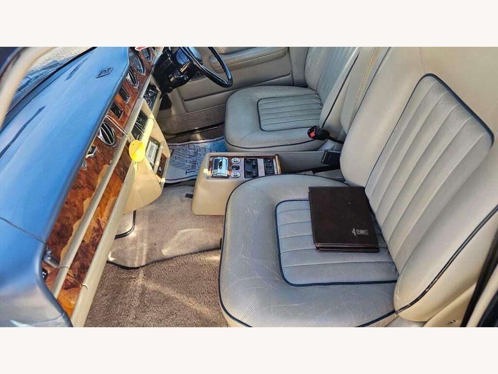 Rolls-Royce Silver Spirit Unspecified White #22