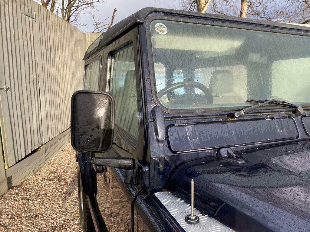Land Rover Defender 90 90 Hard-top Td5 120 Green #41