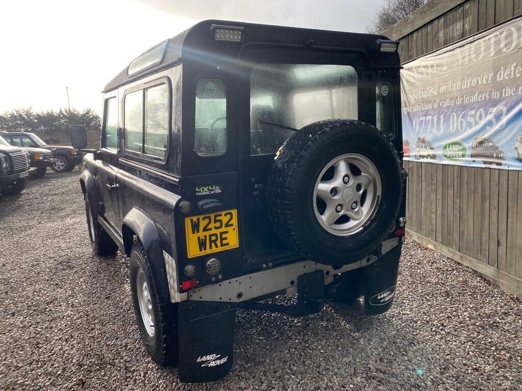 Land Rover Defender 90 90 Hard-top Td5 120 Green #17