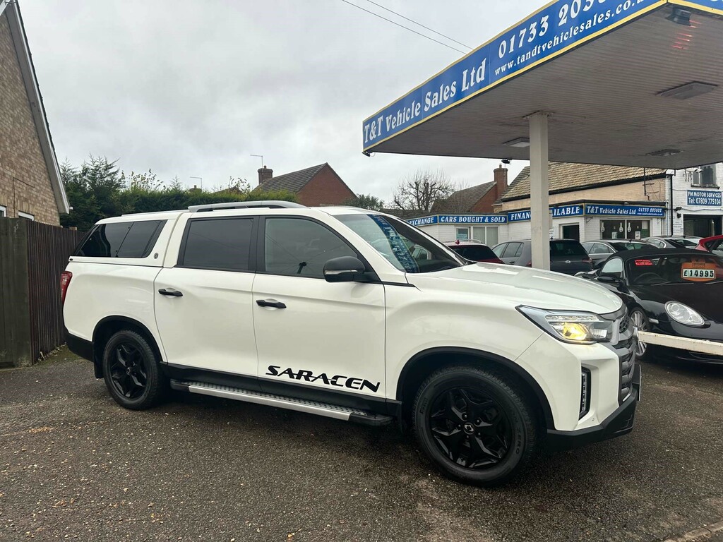 SsangYong Musso Saracen 4Wd YT71UOB White #4