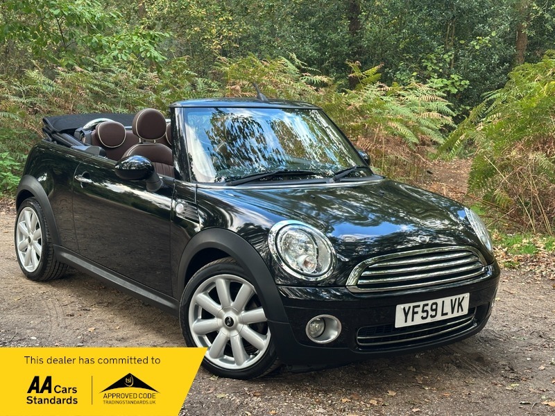 Mini Hatch Convertible Black