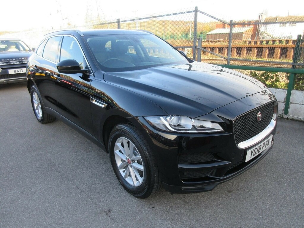 Jaguar F-Pace 2.0 D180 Prestige YG18PVK Black #6