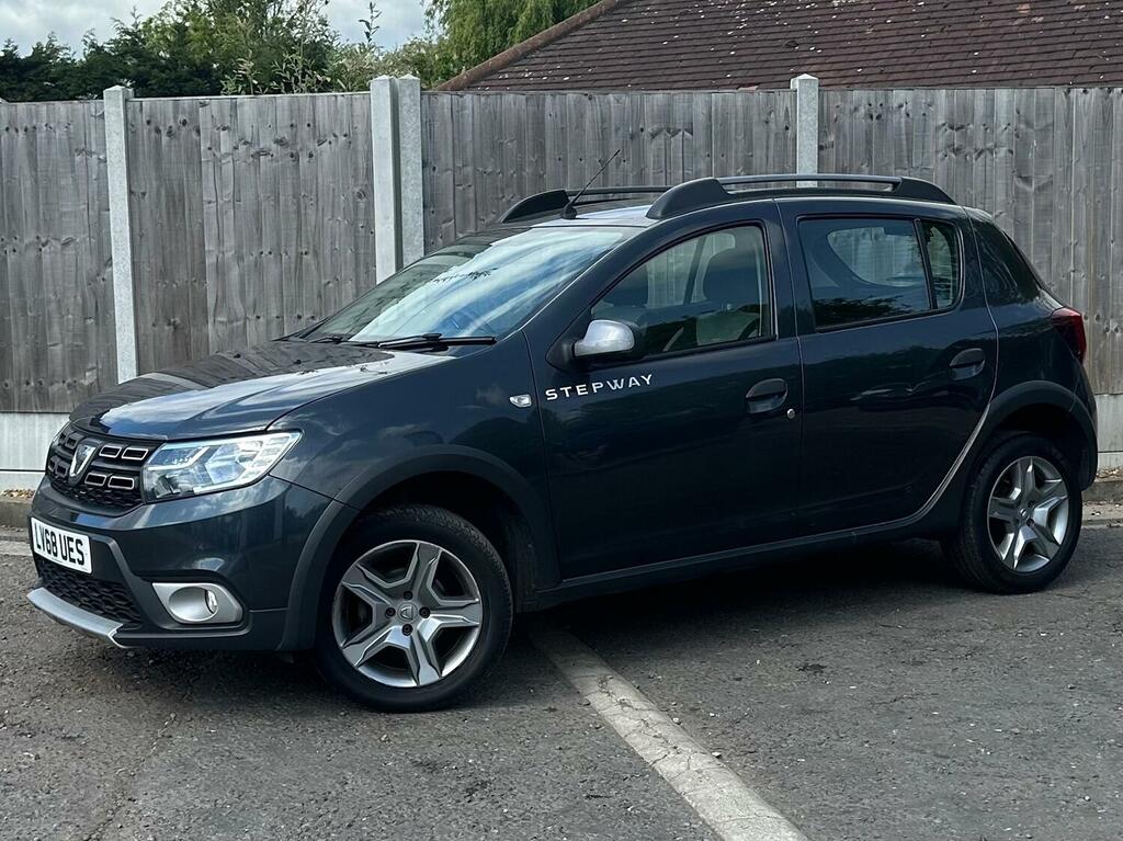 Dacia Sandero Stepway Hatchback 0.9 Tce Comfort Hatchback Man LV68UES Grey #3