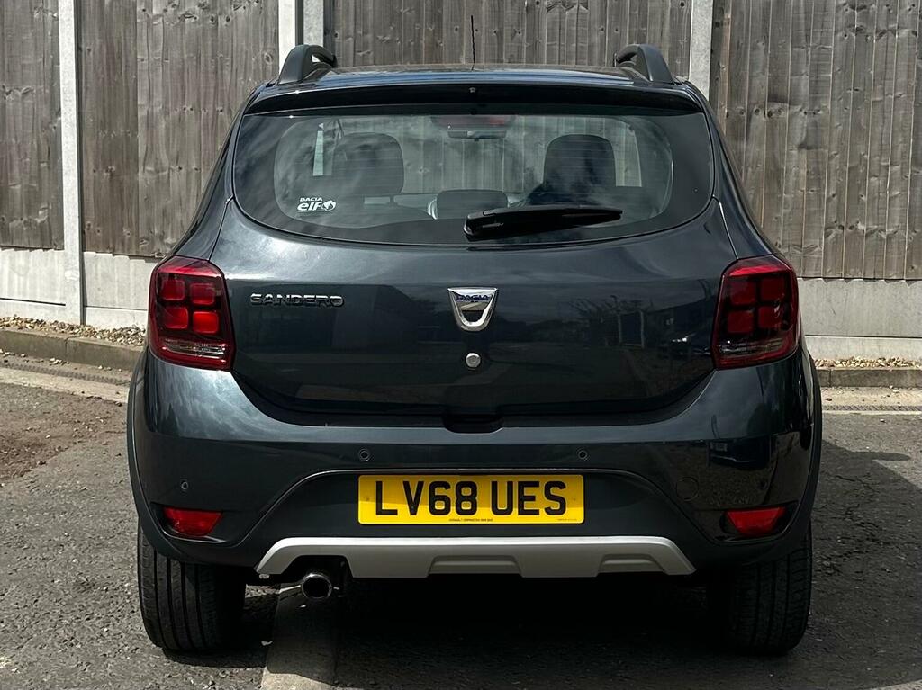 Dacia Sandero Stepway Hatchback 0.9 Tce Comfort Hatchback Man LV68UES Grey #6