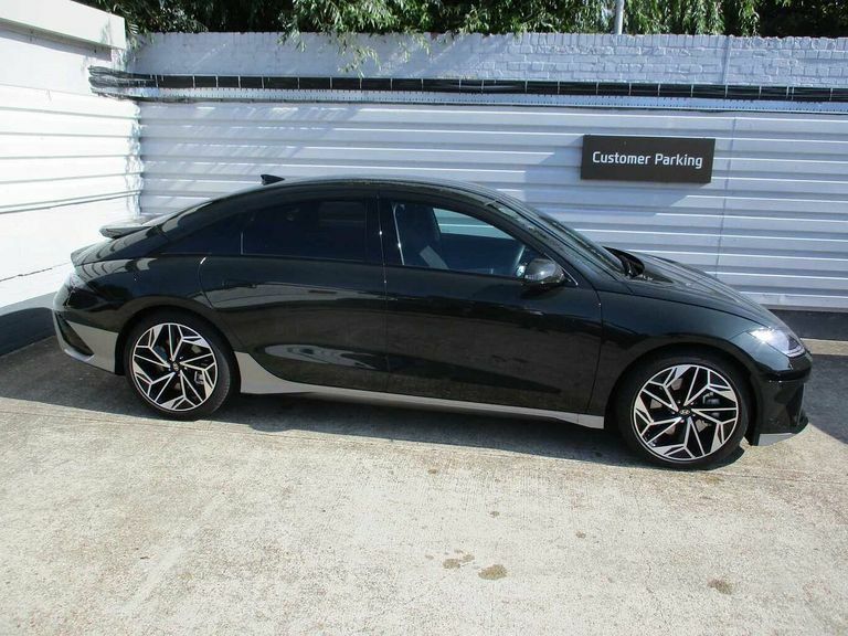 Hyundai Ioniq 6 168Kw Premium 77Kwh GY23UEU Green #4