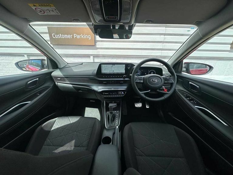 Hyundai Bayon 1.0 T-gdi 100Ps Premium 48 Volt Mhev Dct GV24NRE Red #4