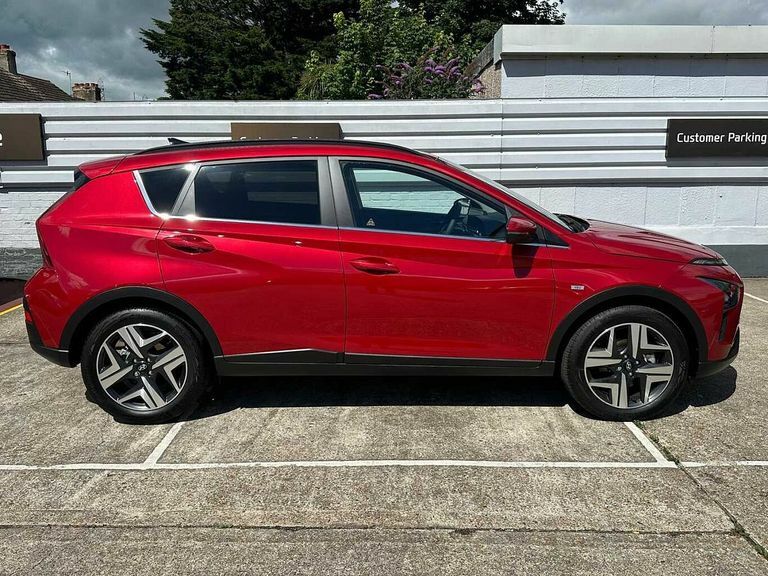 Hyundai Bayon 1.0 T-gdi 100Ps Premium 48 Volt Mhev Dct GV24NRE Red #2
