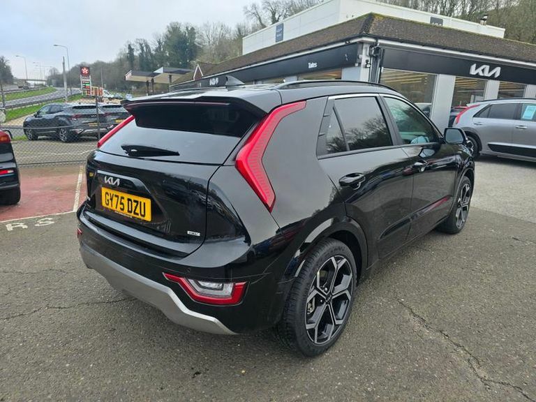 Kia Niro 1.6 Gdi 136 Hybrid Evolve Dct GY75DZU Black #3
