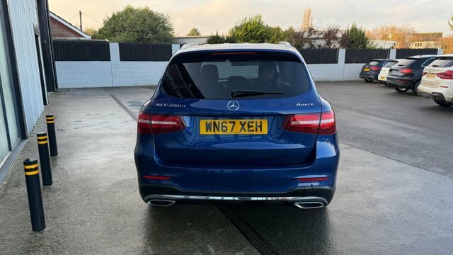 Mercedes-Benz GLC Class Glc 250 D 4Matic Amg Line Premium WN67XEH Blue #3