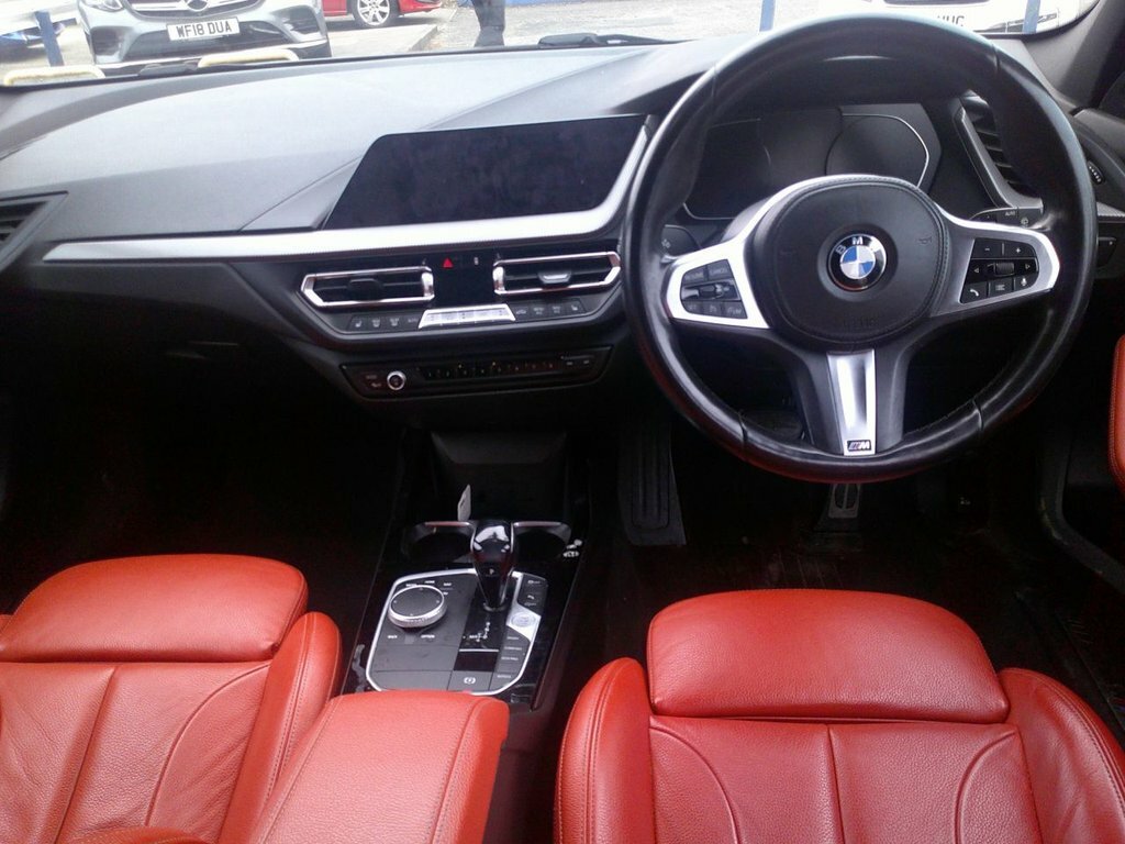 BMW 1 Series 1.5L Null WG70UJK Grey #2
