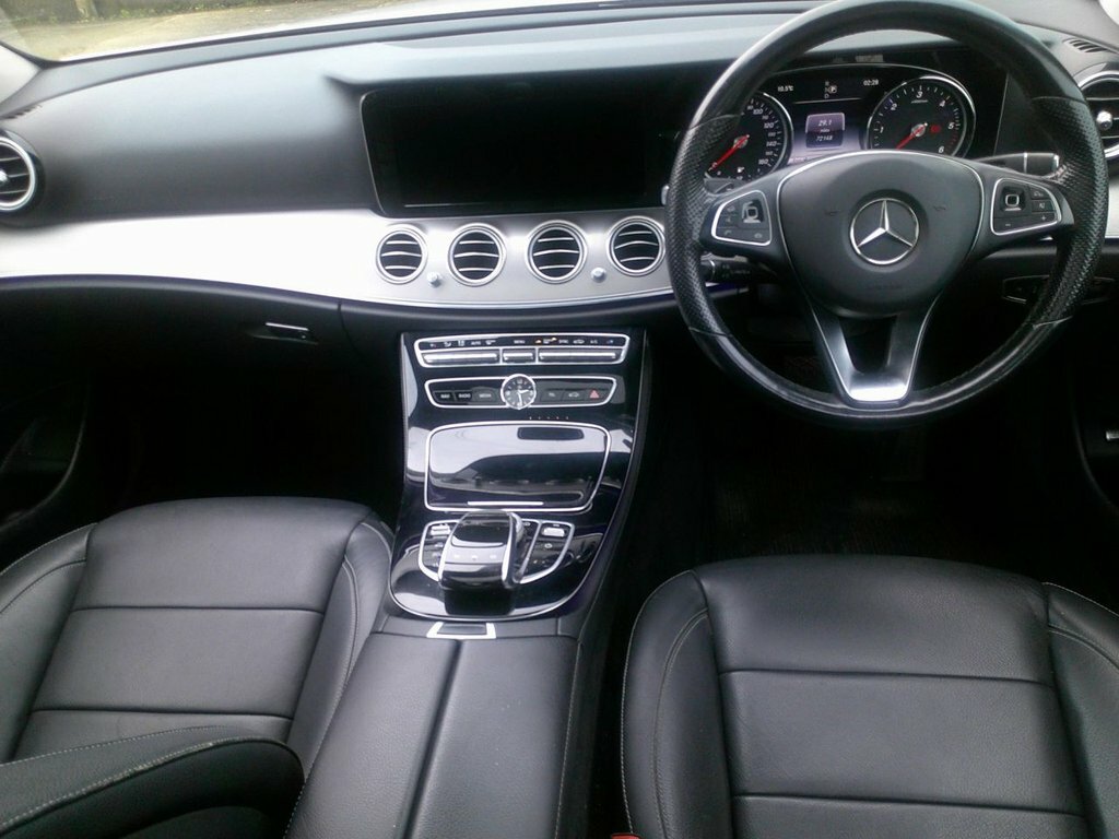 Mercedes-Benz E Class 2L Se LR17XUU Silver #2