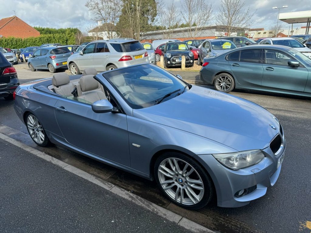 BMW 3 Series 2L M Sport YP12DBZ Blue #2