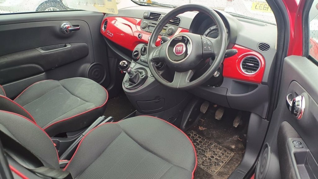 Fiat 500 Hatchback FY14TNV Red #5
