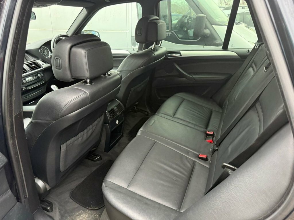 BMW X5 3L M Sport MA09WBX Black #5