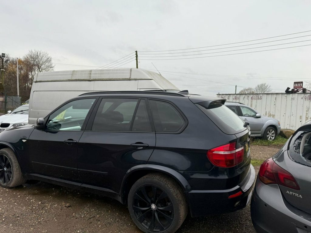 BMW X5 3L M Sport MA09WBX Black #3