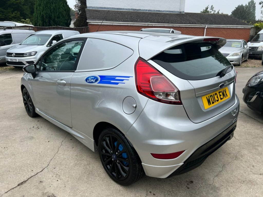 Ford Fiesta Mpv WD13EMX Silver #4