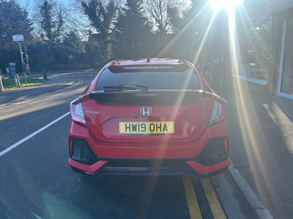 Honda Civic 1L Sport Line HW19OHA Red #6