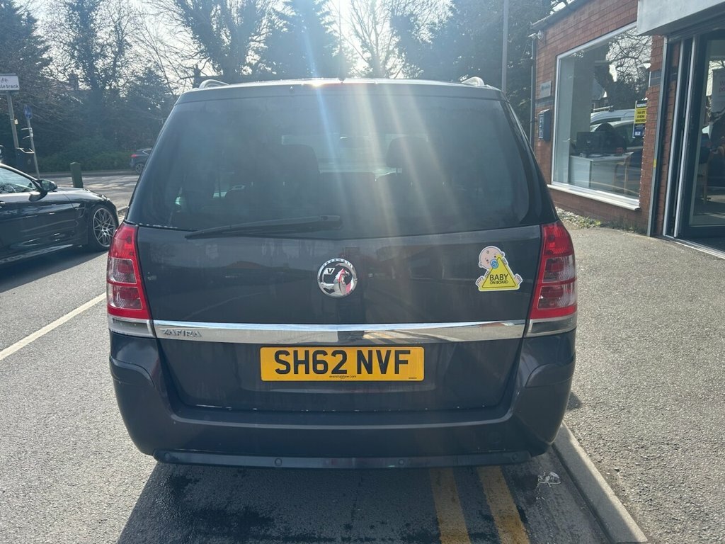 Vauxhall Zafira 1.6L Design Grey #6