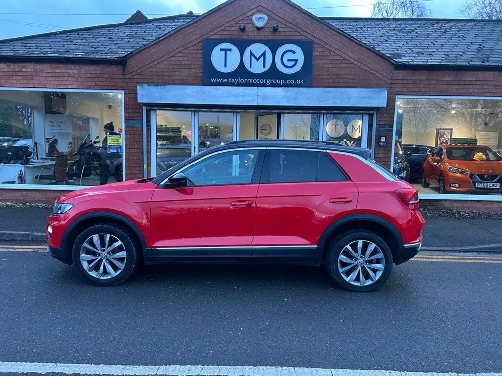 Volkswagen T-Roc 1L Design Red