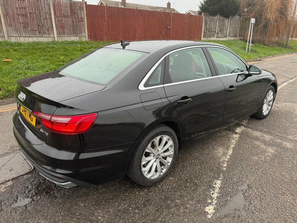 Audi A4 2L Technik  Black #5