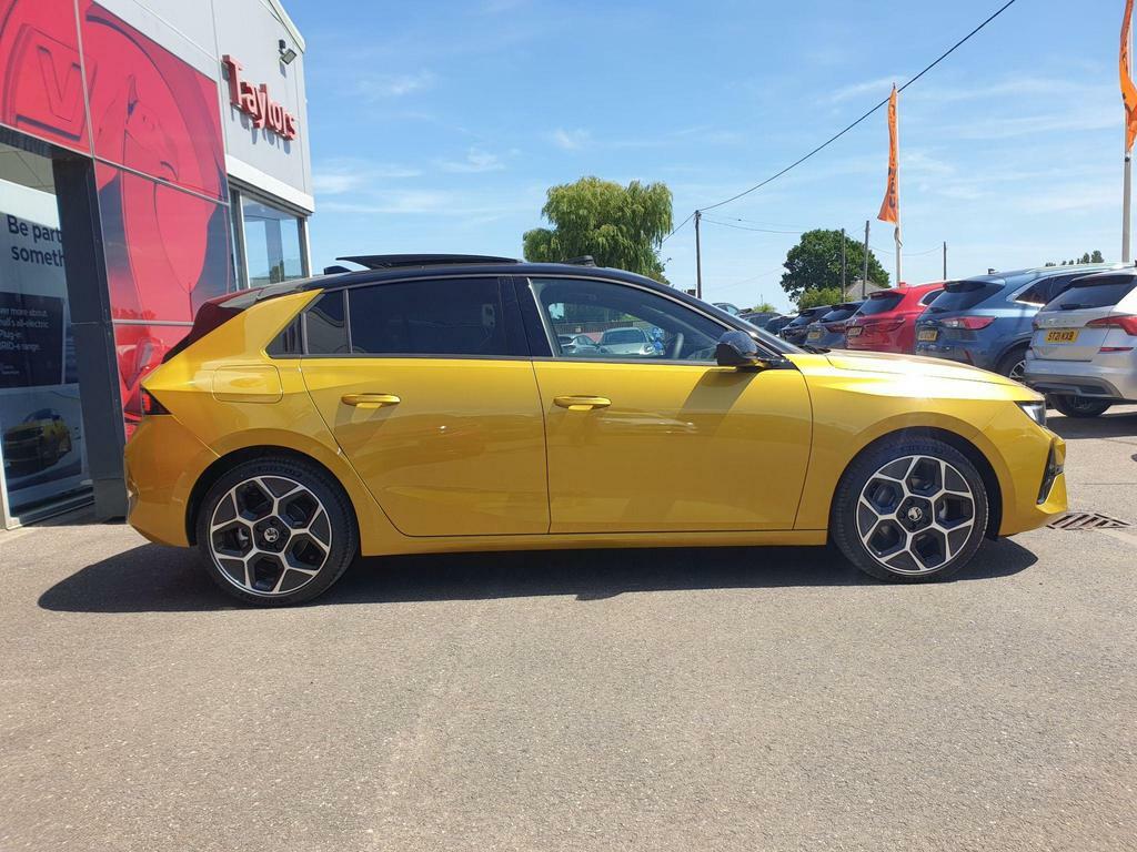 Vauxhall Astra 1.2 Turbo Ultimate Euro 6 Ss Yellow #6