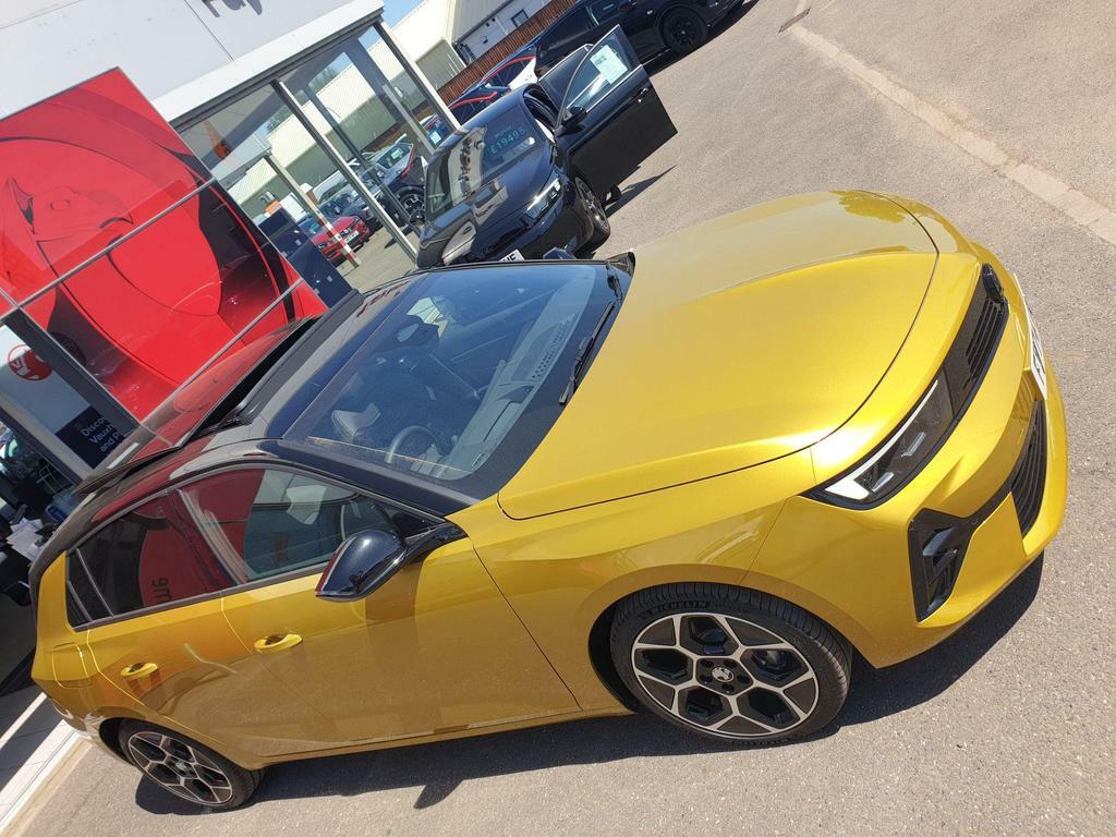 Vauxhall Astra 1.2 Turbo Ultimate Euro 6 Ss Yellow #5