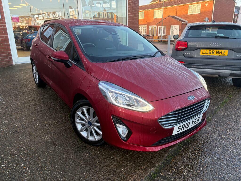 Ford Fiesta 1.0T Ecoboost Titanium Euro 6 Ss SR19YEB Red #5