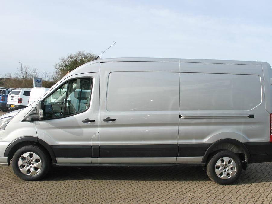Ford Transit Custom 2.0 Ecoblue 130Ps H2 Limited Van 8S Nav MF25ZRK Silver #4
