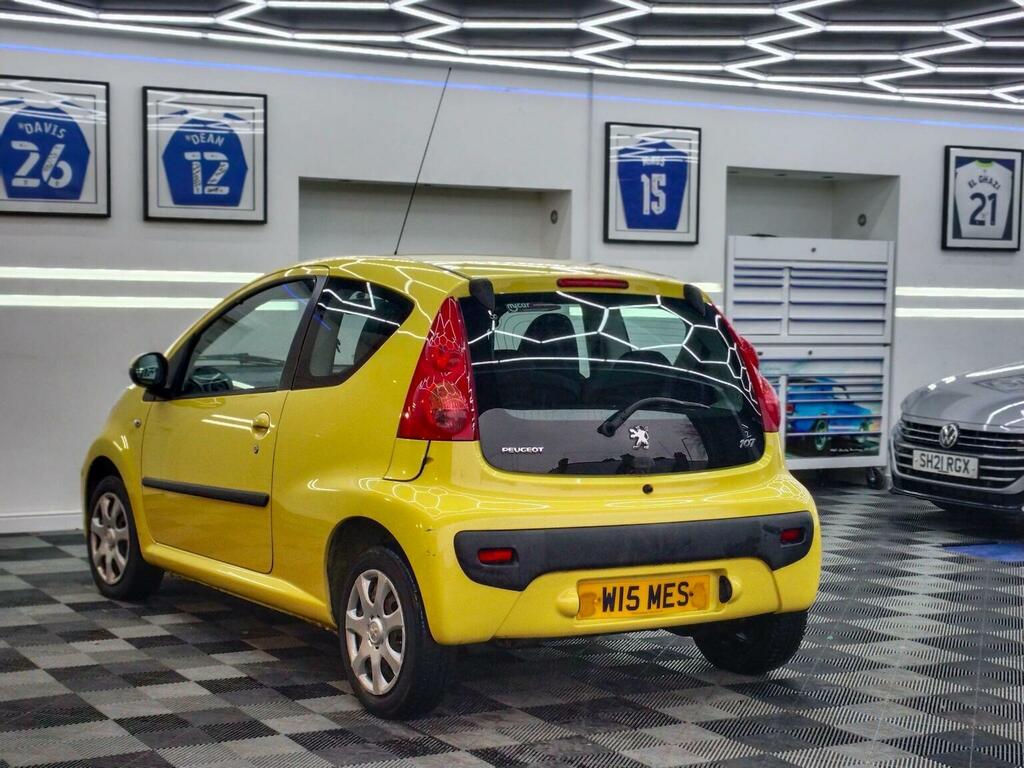 Peugeot 107 Hatchback 1.0 12V Urban Euro 4 200909 W15MES Yellow #4