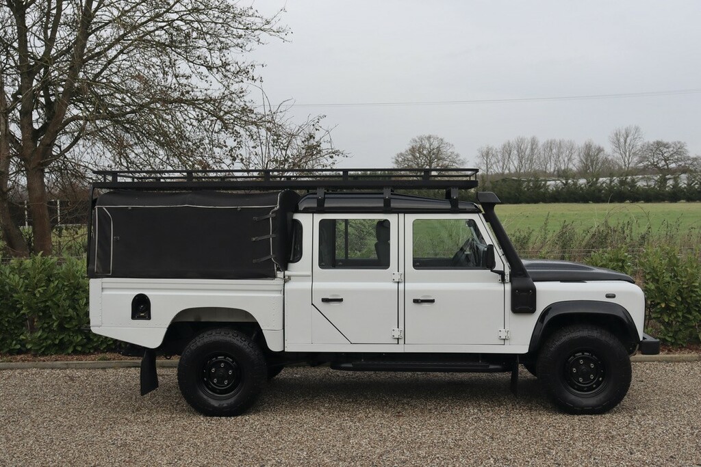 Land Rover Defender 130 Td High Capacity Pick Up Dcb Green #3