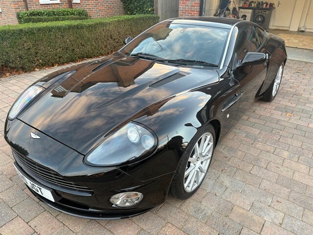 Aston Martin Vanquish 5.9 S #5