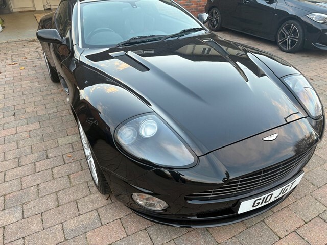 Aston Martin Vanquish 5.9 S #2